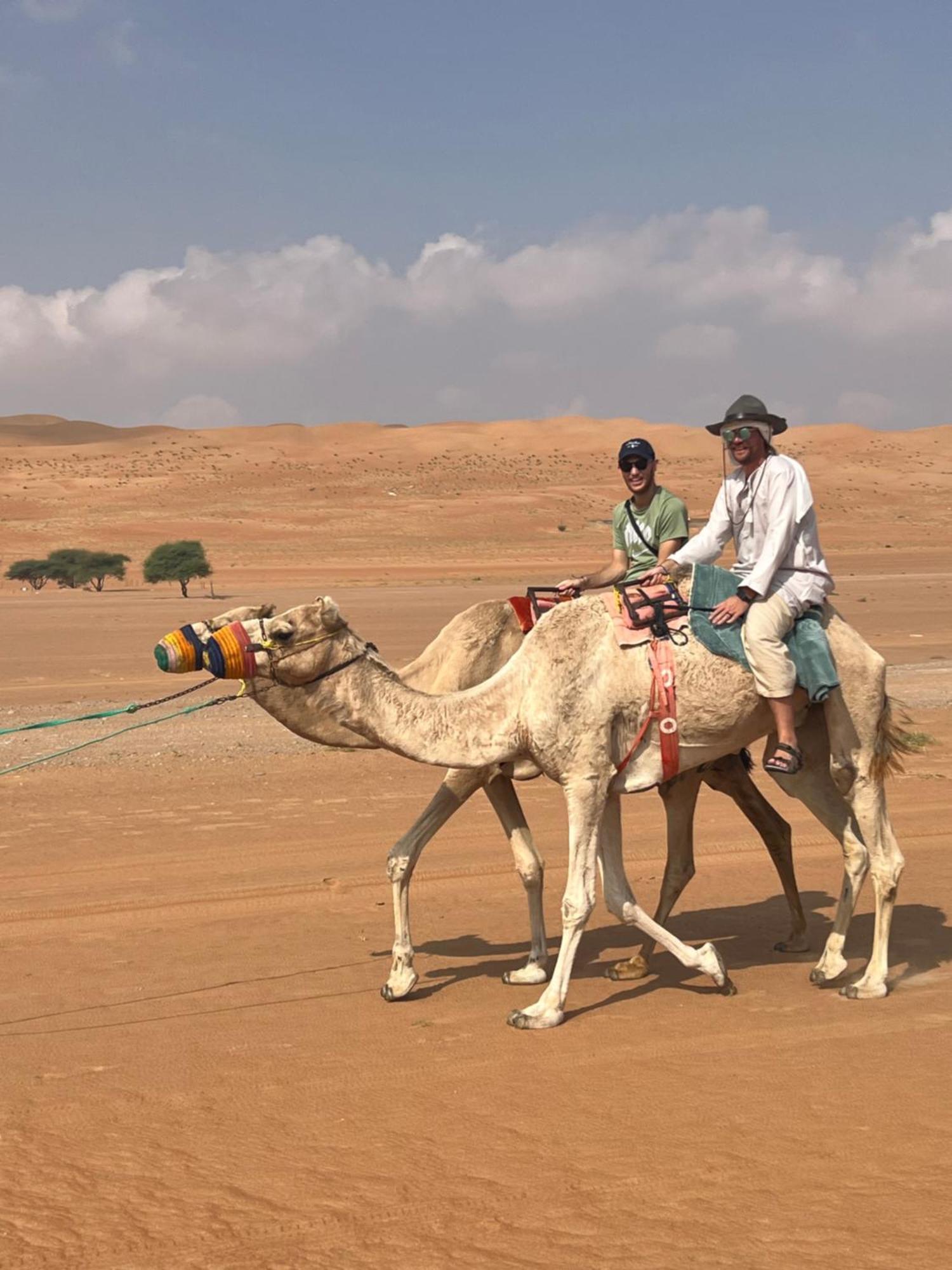 Crescent Desert Private Camp Shahiq Ngoại thất bức ảnh