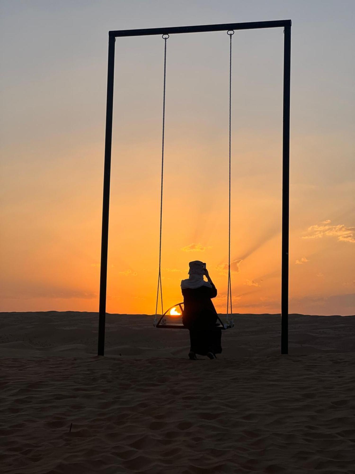 Crescent Desert Private Camp Shahiq Ngoại thất bức ảnh