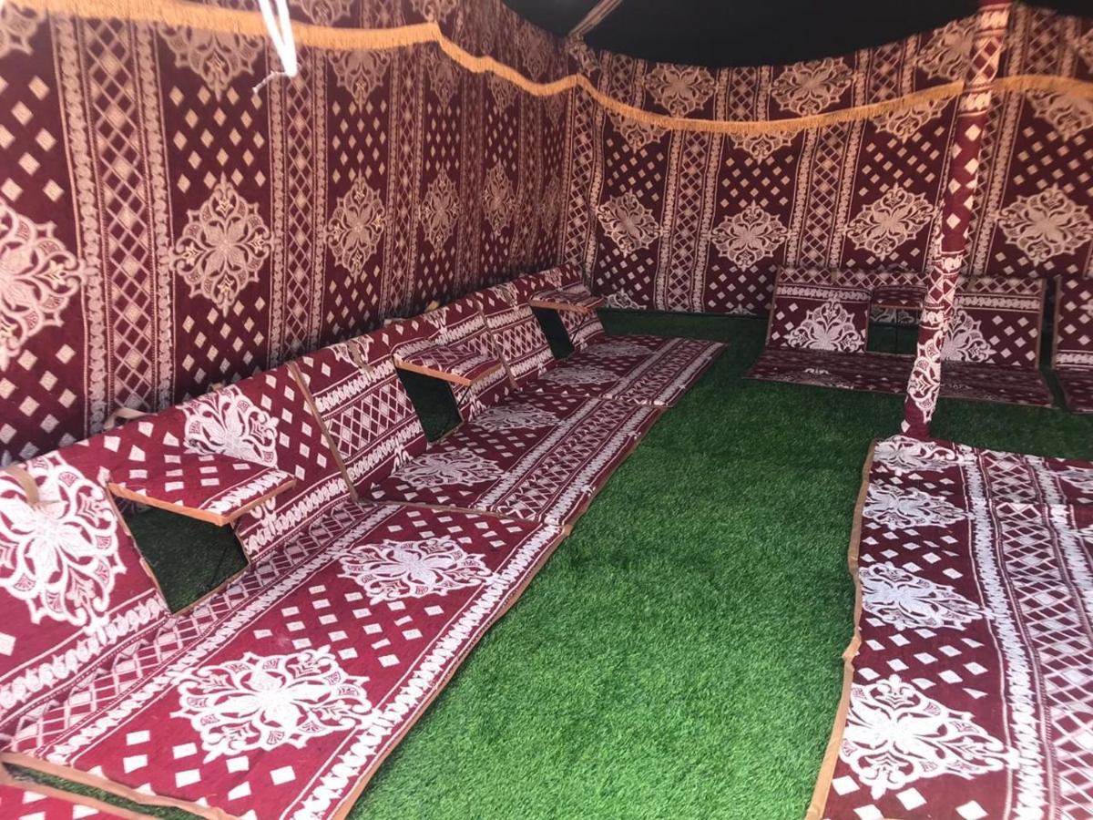 Crescent Desert Private Camp Shahiq Ngoại thất bức ảnh