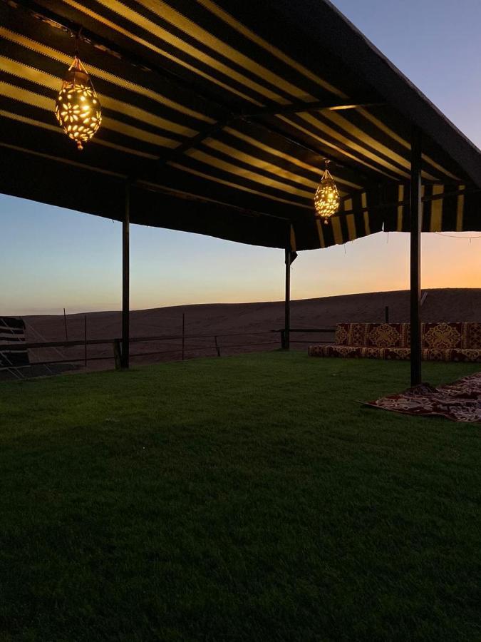 Crescent Desert Private Camp Shahiq Ngoại thất bức ảnh