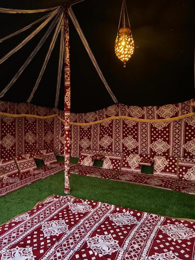 Crescent Desert Private Camp Shahiq Ngoại thất bức ảnh