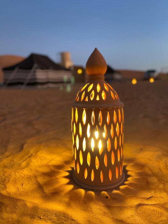 Crescent Desert Private Camp Shahiq Ngoại thất bức ảnh